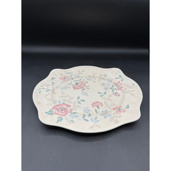 Johnson Brothers LYNTON Oval Platter Made in England Pink Flowers 11” - Picture 3 of 8